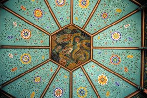 Le plafond du temple de Naksansa en Corée représentant un dragon - School Korean