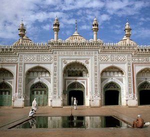 Vue de la mosquée Mohabbat Khan du XVIIe siècle - School Pakistani