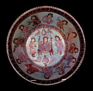 Art persan : bol conique polychrome sur fond bleu représentant un prince assis sur son trône entre deux pages - School Persian
