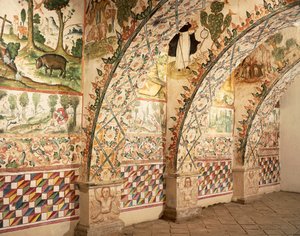 Fresques de chapelle représentant des scènes religieuses et de la vie quotidienne (fresque)