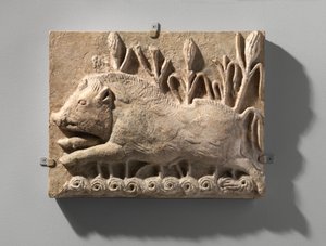 Panneau mural avec un sanglier chargeant, vers VIe siècle après J.-C. - School Sasanian