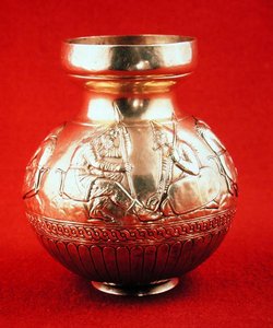 Cruche avec des scènes de la vie scythe, de Kul Oba en Crimée, Ukraine - Scythian
