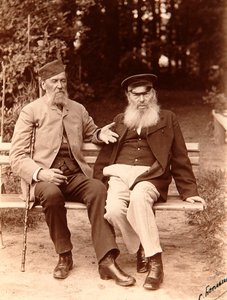Yakov Polonsky et Afanasy Fet, poètes russes, vers 1890 - Sergei Dmitrievich Botkin