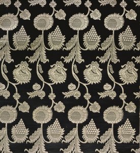 Manufacture Olovyanishnikov Halk-Silk Satin, début du 20ème siècle (textile) - Sergei Vashkov