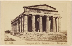 Temple de la Concorde. Girgenti. - Sommer and Behles