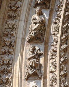 Archivolte du portail central de la façade ouest, détail d
