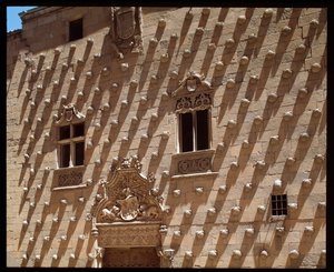 Vue de la façade gothique (1493-1517)