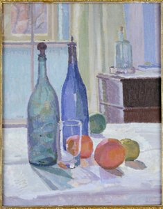 Bouteilles bleues et vertes et oranges
