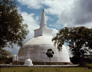 Vue du stupa de Ruwanwelisaya