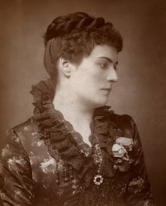 Sophie Eyre, actrice britannique, 1883