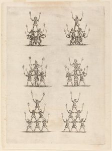 Trente-six jongleurs debout en pyramides
