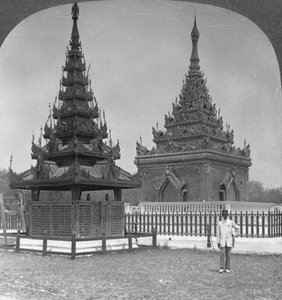 Tombeau du roi Mindon, Palais royal, Mandalay, Birmanie, 1908 - Stereo Travel Co
