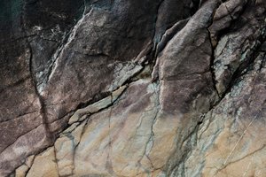Formation rocheuse aux allures de terre - Studio Meikle
