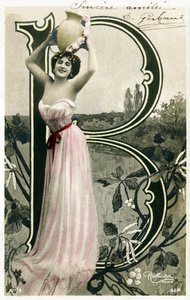 B : Bianca Toledo, artiste, chanteuse et danseuse sévillane de la Belle Époque - Casino de Paris, Folies Bergère, Jardin de Paris - Alphabet en carte postale - Studio Reutlinger