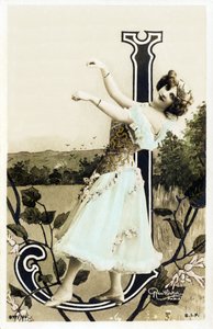 J : Lucette De Berny, artiste de la Belle Époque - Alphabet en carte postale - Studio Reutlinger