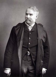 Sir William Schwenck Gilbert (1836-1911), dramaturge, portrait photographique