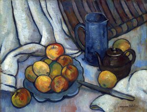 Pommes, théière et cruche