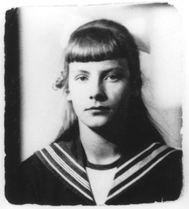 Greta Garbo adolescente - Swedish Photographer
