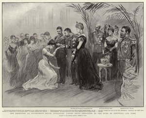 La réception à la Maison du Gouvernement, Gibraltar, dames présentées au duc de Cornouailles et d