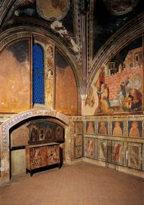 Vue de la chapelle décorée de fresques