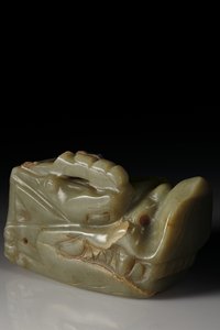La tête de dragon en jade Junkunc - Tang Dynasty Chinese School