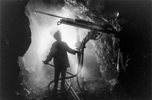 Sewell, Chili a été fondée en 1906 par la Braden Copper Company en tant que ville d