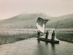 Le mont Fuji vu depuis le Tokaido, vers 1900 - 1915 (photographie) - Teijiro Takagi