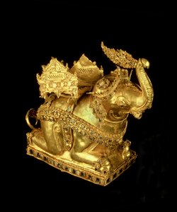 Éléphant (or)