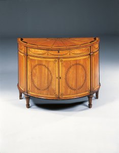 Commode demi-lune en marqueterie George III, vers 1760-79