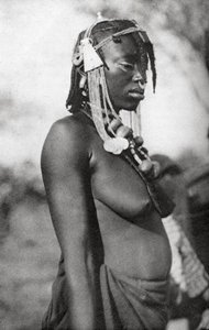 Femme arabe du sud du Soudan, Abu Matarik à Halfa, Soudan, 1925-1927 - Thomas A. Glover