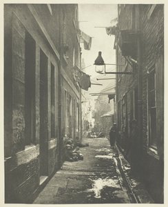 Close No. 80 High Street - Thomas Annan