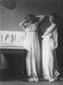Modèles non identifiés en costumes grecs, vers 1883 - Thomas Eakins
