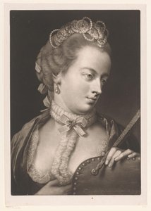Femme avec un col en dentelle, un diadème et un éventail