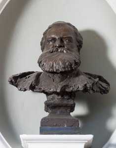 Buste de John Brett, c.1890