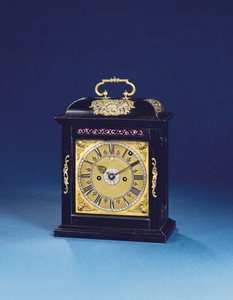 Horloge de support montée de la reine Anne avec répétition des quarts, No. 376, vers 1705