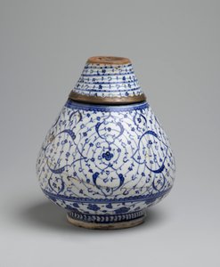 Flacon en deux sections avec motif 