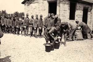 Prisonniers autrichiens à Bagnaria Arsa, Udine, Italie, 02/04/1916