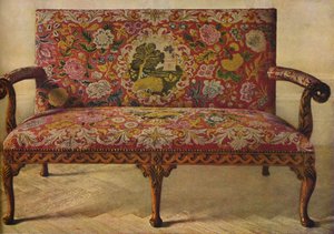 Un canapé Queen Anne rembourré en petit point, vers 1900, 1936 - Unbekannt