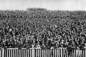 Une foule de football d