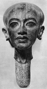 Une fille du roi Ikhnaton, 1936