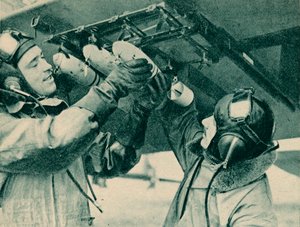Observateur aérien recevant une formation de bombardement, 1940 - Unbekannt