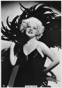 Alice Faye, actrice et chanteuse américaine, vers 1938