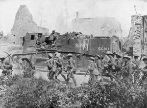 Troupes alliées marchant à travers une ville libérée, 27 octobre 1918 - Unbekannt