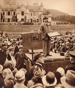 Une vente aux enchères pour la charité à Balmoral, années 1930 - Unbekannt