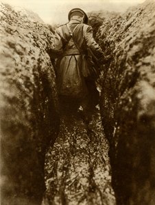 Un officier dans les tranchées, France, Première Guerre mondiale, 1916, 1935 - Unbekannt