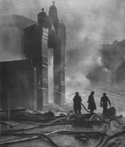Et la chaleur de la bataille, 1941-1942