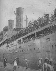 À Singapour, les troupes indiennes arrivent pour participer à la défense du grand port fortifié, 1941 - Unbekannt