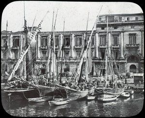 Au quai, port de Messine, Sicile, Italie, fin du XIXe ou début du XXe siècle - Unbekannt