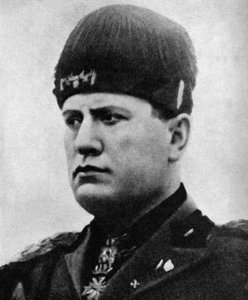 Benito Mussolini 1883-1945, dictateur fasciste italien, 1922 - Unbekannt