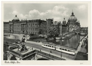 Berlin, château de la ville avec pont des électeurs et cathédrale / Carte postale vers 1937/38